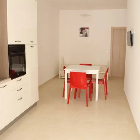 Bilocali White * Gallipoli