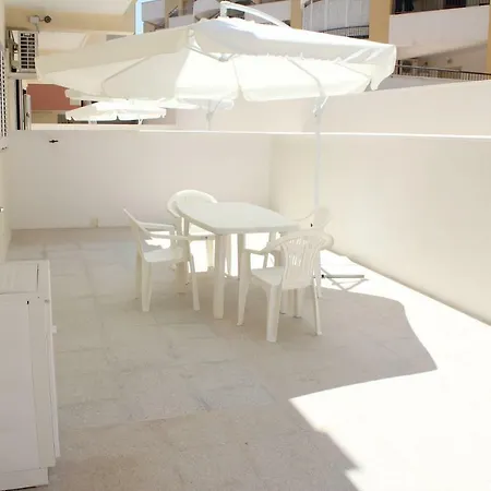 Διαμέρισμα Bilocali White *